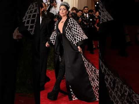 Знаменитости и их необычные образы на Met Gala