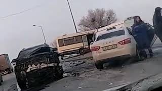 В Караганде произошло ДТП с участием пассажирского автобуса