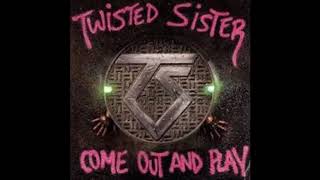 Twisted Sister  -  The Fire Still Burns.   (HQ)