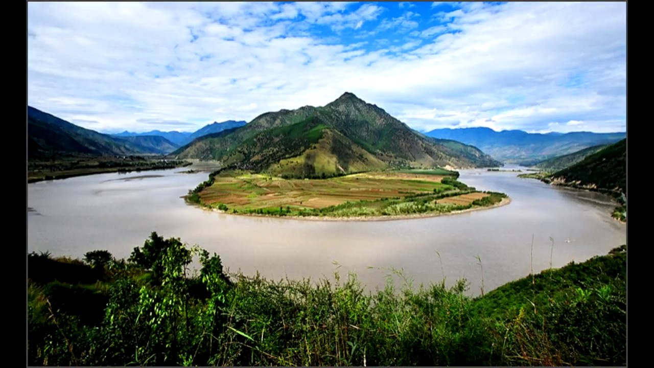 Самая полноводная река в азии. Бассейн реки Янцзы. Река Янцзы. Река Янцзы фото. Низовья Янцзы.