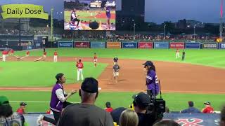 Failed Proposal: Guy proposes to girlfriend at Worcester / Red Sox game and gets rejected