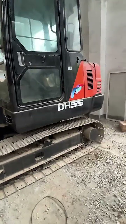 Korean Second Hand 5 Ton Excavator Doosan Dh55 Used Digger Machine Small