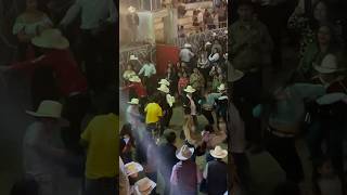 AL PURO ESTILO DE LA VIEJA ESCUELA 🕺💃🤠🔥