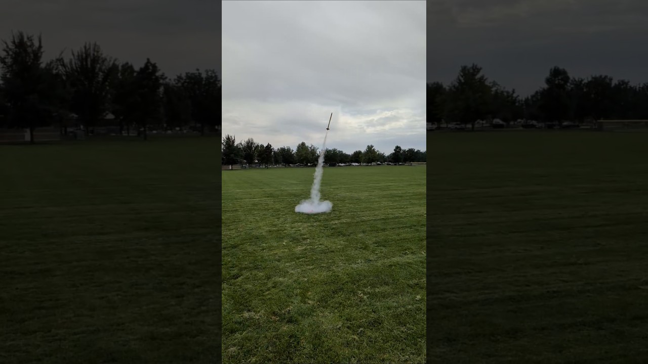 Slow Motion Estes Long Ranger Rocket Launch