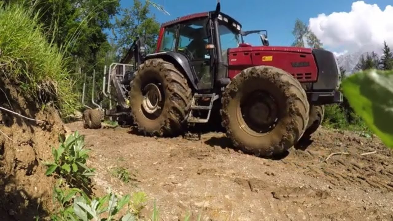 Valtra Valmet 8350 with Palms 12D 2 Wheel drive forest trailer Extreme