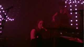 Sophie Hunger - The Fallen (HD) Live à La Cigale 2013