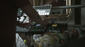 My first hour with Elektron Syntakt (Octatrack, Digitakt, Digitone, TR8s, Modular Synth)