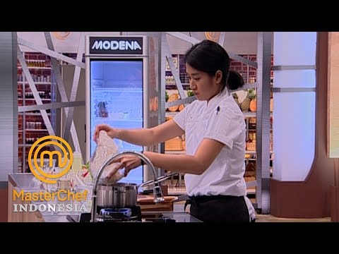 MASTERCHEF INDONESIA - Semuanya Terpukau Dengan Cara Memasak Chef Renatta| Gallery 12