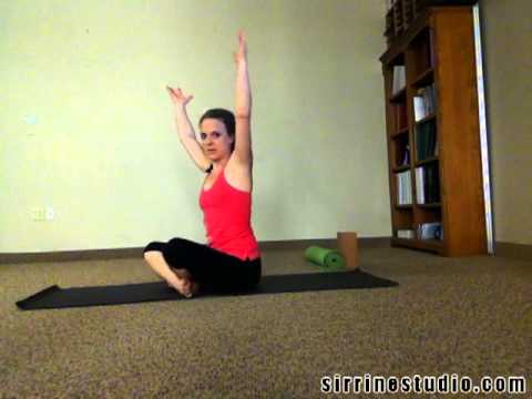 13 Minute "Wake Me Up" Yoga Sequence