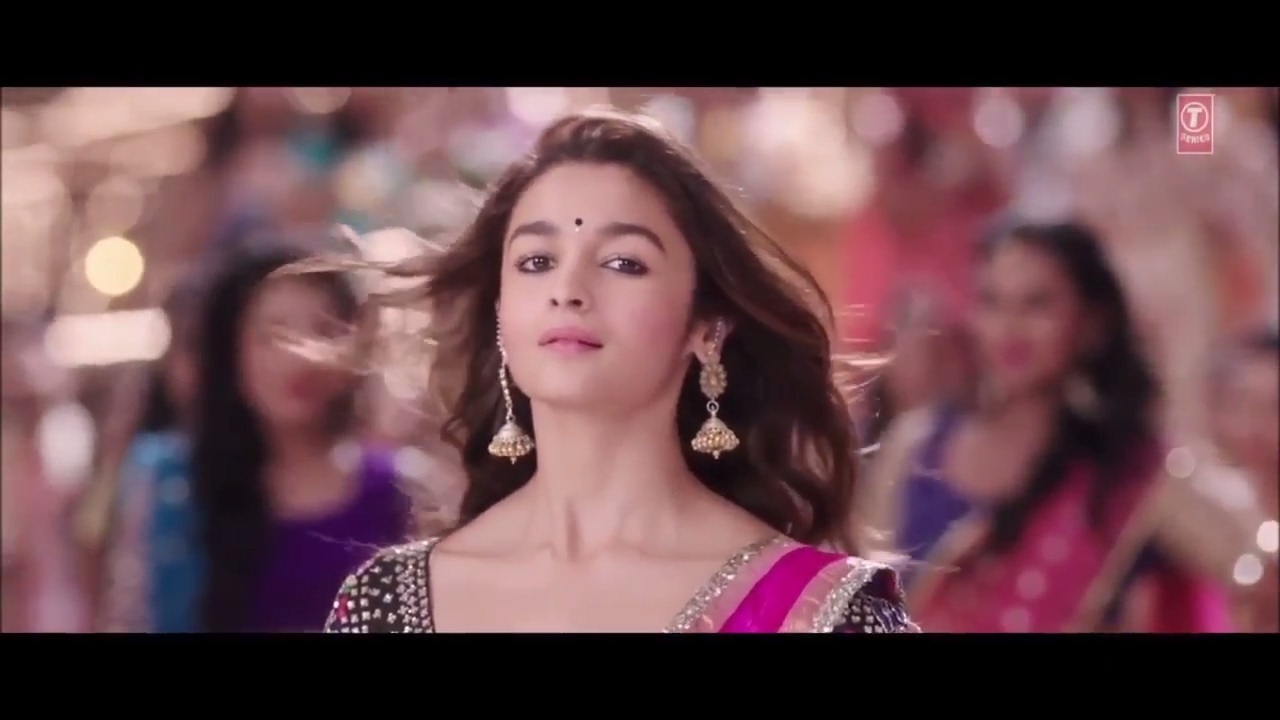 Badrinath Ki Dulhania  Aashiq Surrender Hua HD Video Song  Varun Dhawan  Alia Bhatt