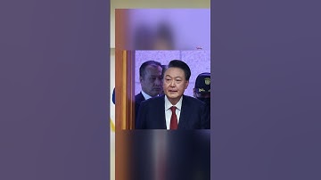 Cựu Tổng thống Yoon Suk-yeol hầu tòa hình sự vào ngày 14/4