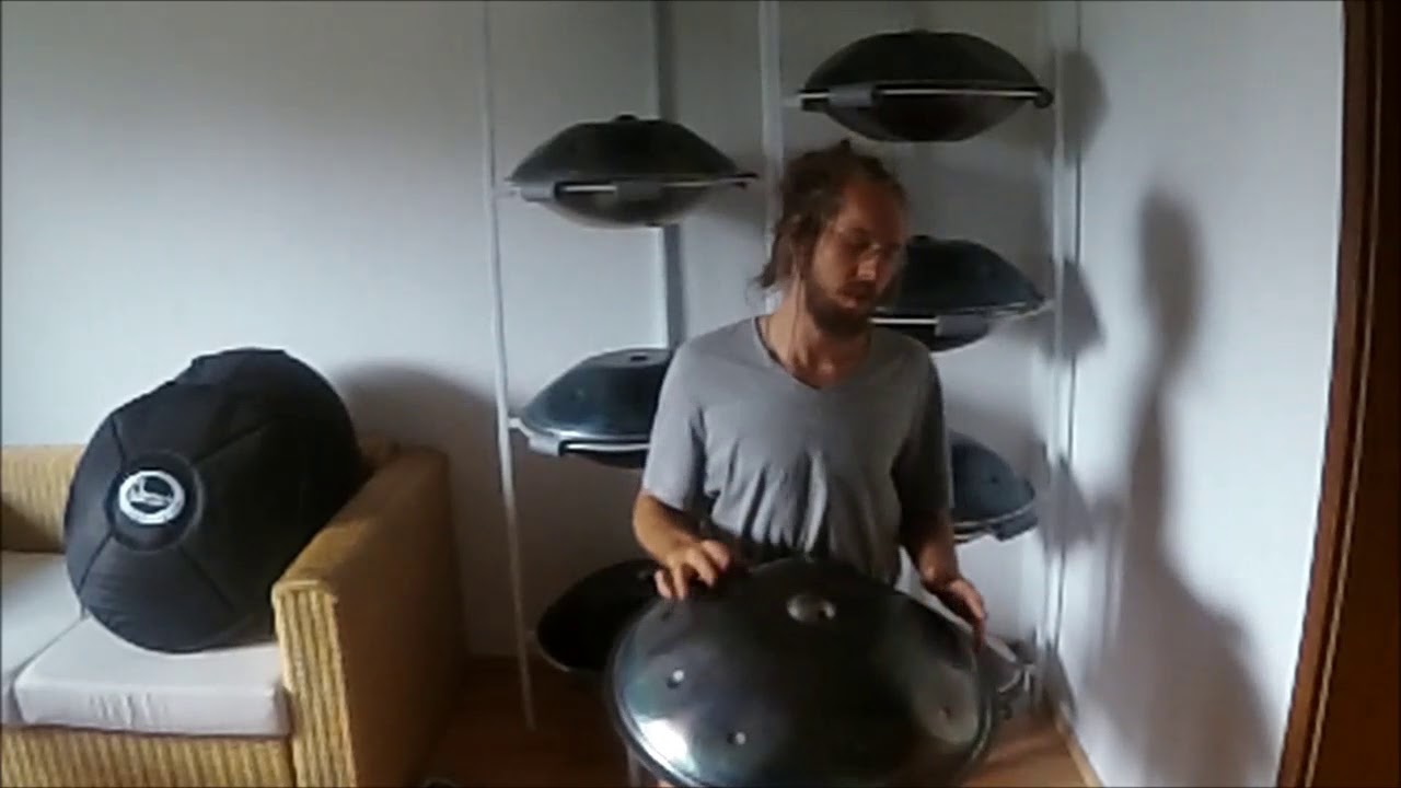 Om Dyna-Steel Handpan