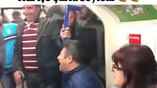 seyda perinçek londra metrosunda kürtçe şarkı söyledi Resimi