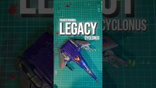 Transforming: #transformers Legacy Generations Selects Cyclonus (toy deco) & Targetmaster Nightstick