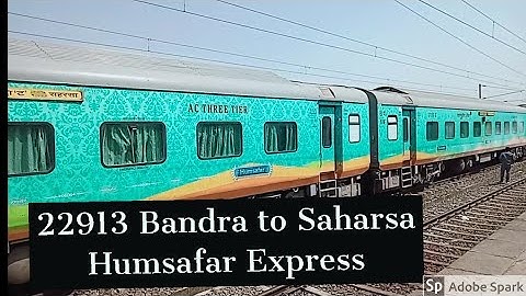 22913 Humsafar Express - creating an impression while skipping Sanjan