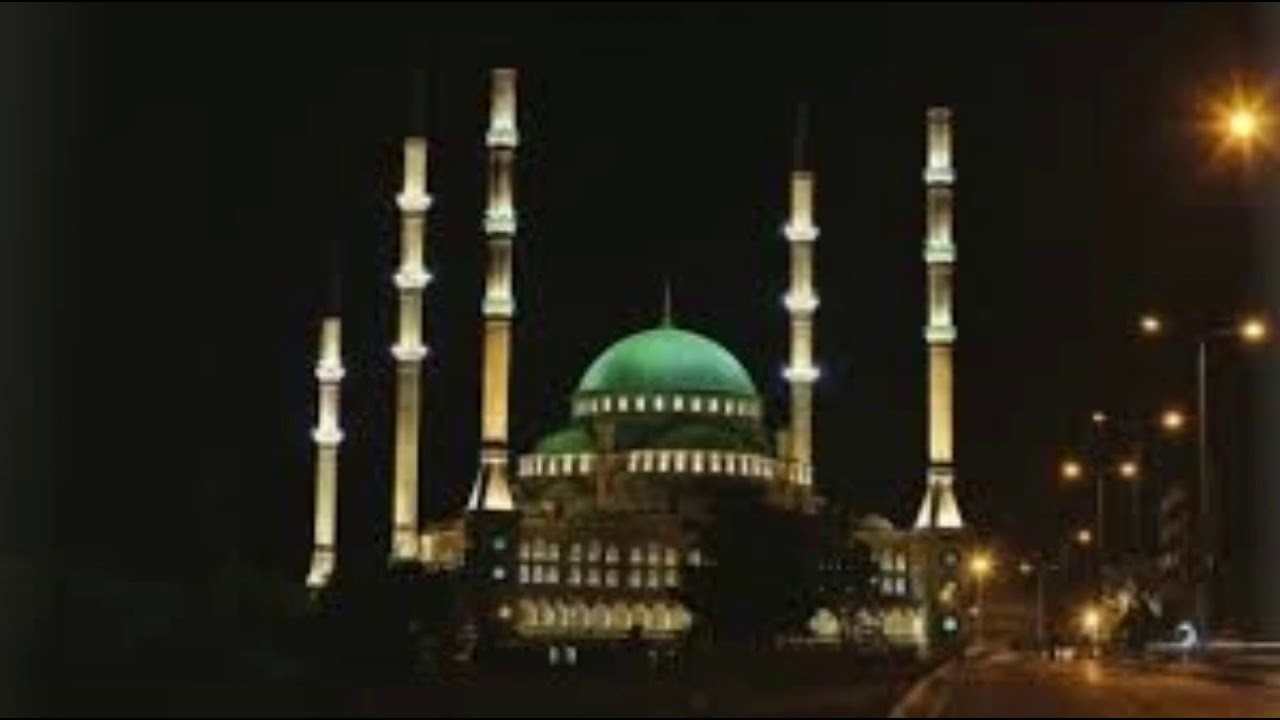 Gaziantep'te Halil Hoca'dan Muhteşem Bir Hicaz Ezan (Yatsı Ezan-ı)