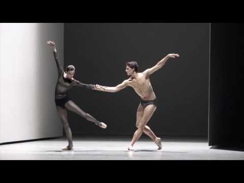 Vidéo: Les danseurs de ballet masculins portent-ils des pointes ?