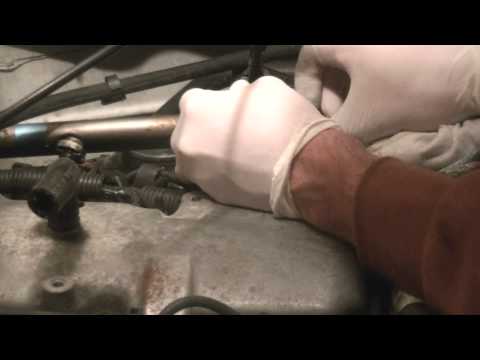 Video: Làm cách nào để thay bơm nhiên liệu trên Chevy Cavalier 2004?