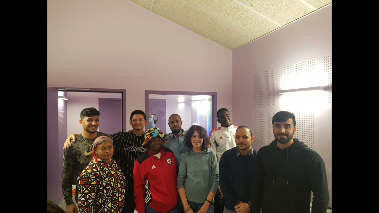 Groupe FLE AFPA Bourges (avec Vivien DEFFERRE) - Tout va bien (Orelsan cover)