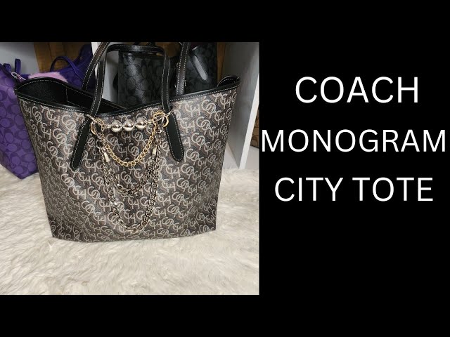 Coach monogram print - In The Know