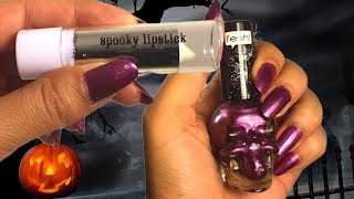 Halloween nagellak en spooky lipstick. Is dit wat?