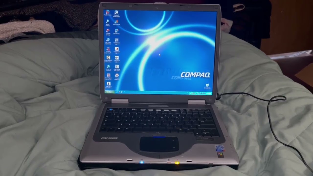 2003 Compaq Presario 2500 Startup Demo