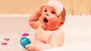 1001 Funny Reaction Babies When Play Water by Lovers Baby 2,859 views 1 year ago 2 minutes, 31 seconds