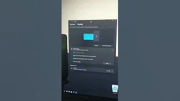ازاى تشغل شاشتين للكمبيوتر مع بعض 