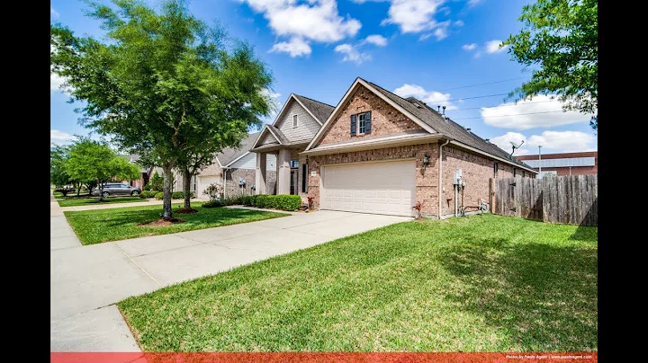 3309 Bright Landing Lane Pearland, TX 77584: Video Tour