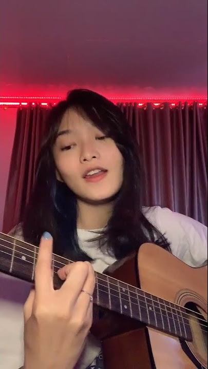 story wa polosan cewe main gitar