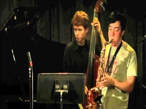 The Berklee Wayne shorter ensemble - Cup bearers