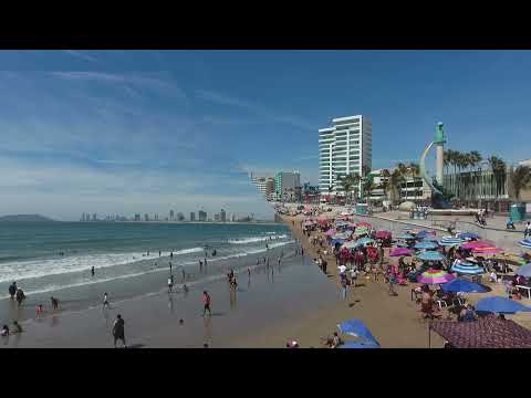 Así Playa Norte de Mazatlán en Domingo de Ramos 2023