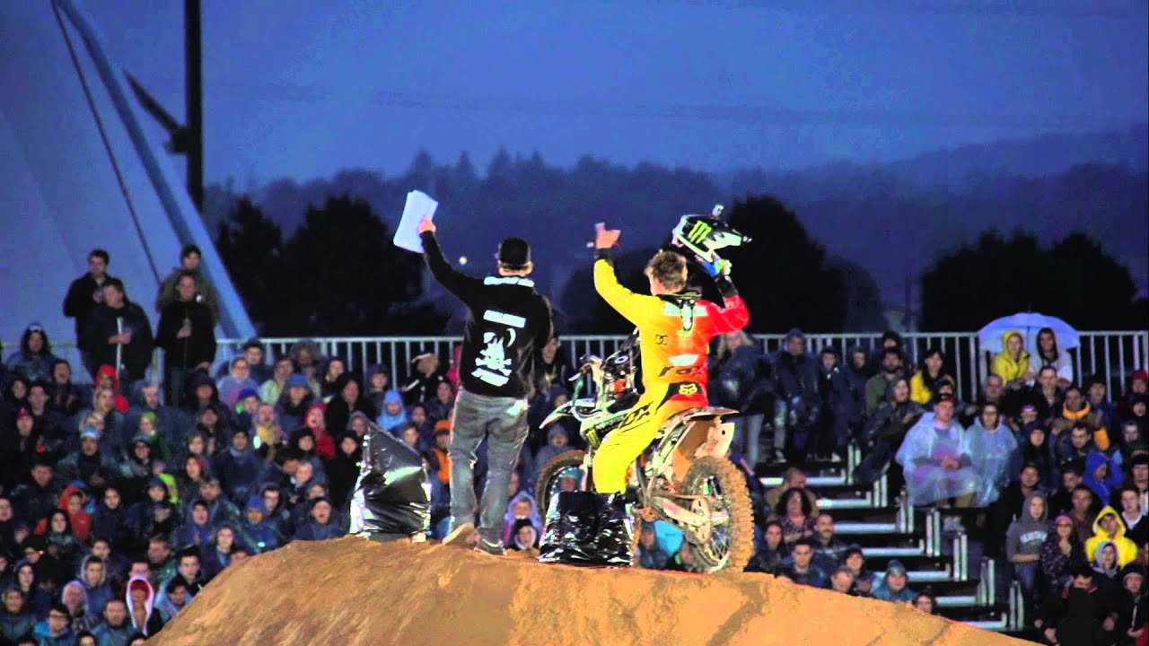 Double Backflips and heavy rain at Masters of Dirt in Graz 2015