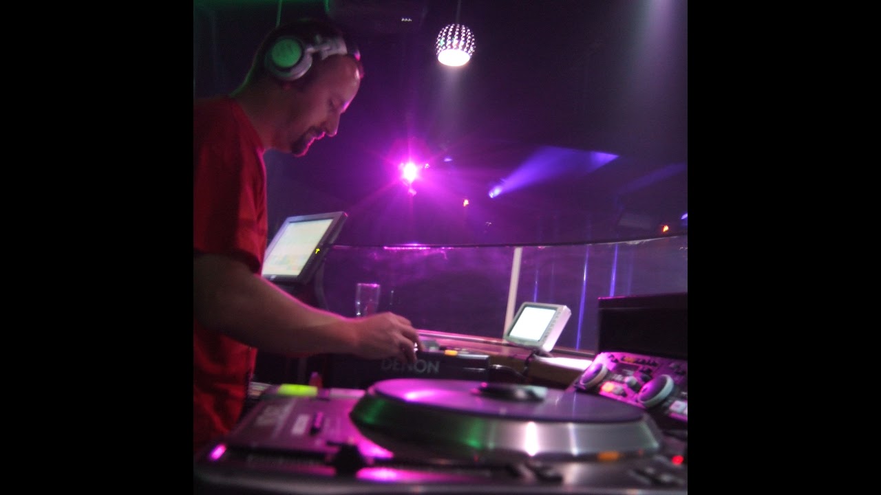 DJ Nee - LIVE on www.breakpirates.com - 10/06/2023