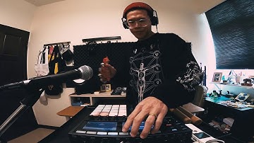 Maschine plus toys live looping