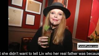 Famous Bebe Buell biography Net Worth