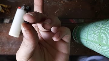 Clipper flint change by dead BIC lighter