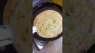 Chilli Paratha #food #artculinaire #recipe #relookingcuisine #homecuisine #cooking #easyrecipe #food