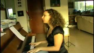 shir lelo shem - שיר ללא שם chords