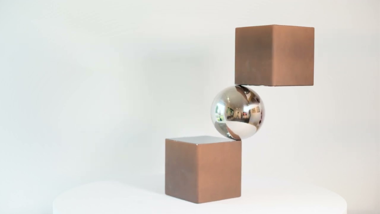 Equilibre Rouille Minor by Philippe Pallafray