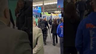 protetica robotica mwc 2023