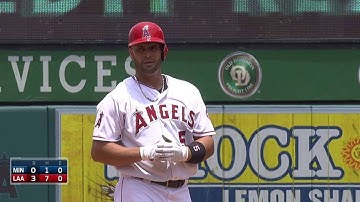 MIN@LAA: Pujols drives in his second run with double