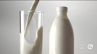 MDHHS warns Michigan residents about consuming raw milk amid bird flu outbreak