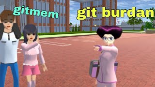 Hikaye Kötü Ai̇lem Bi̇zi̇ Evden Atti Efekan Ve Kardeşi̇ Evsi̇z Kaldi