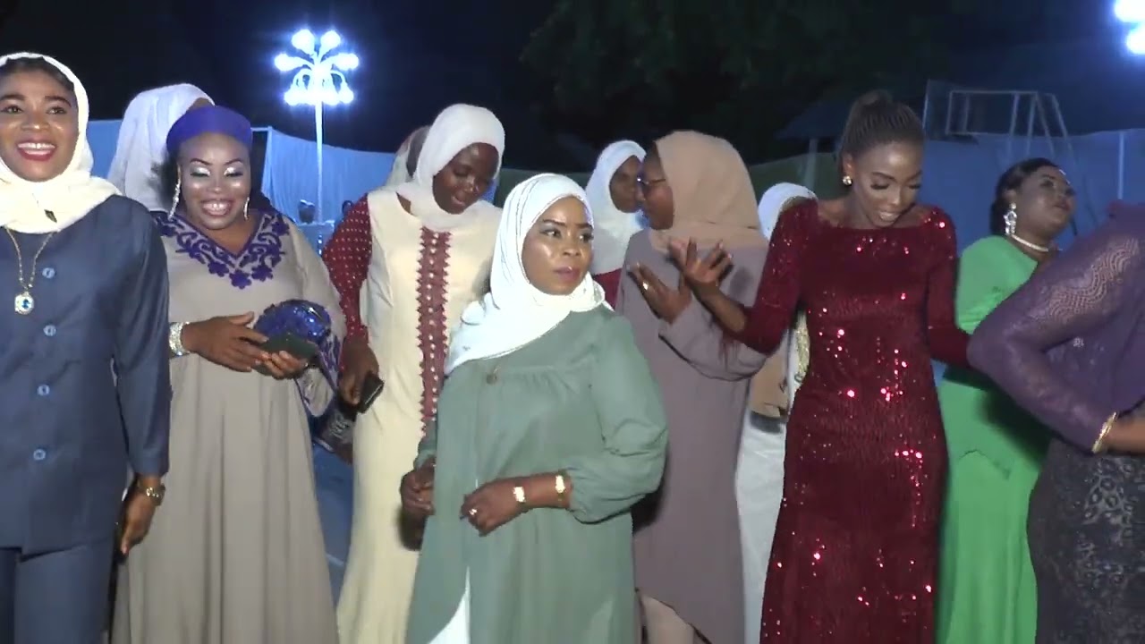 Maafisavwaliopanda vyeo JKU wafanya sherehe za kupongezana katika Ukumbi wa MMJKU Saateni