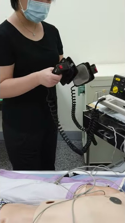 電擊去顫術操作影片
