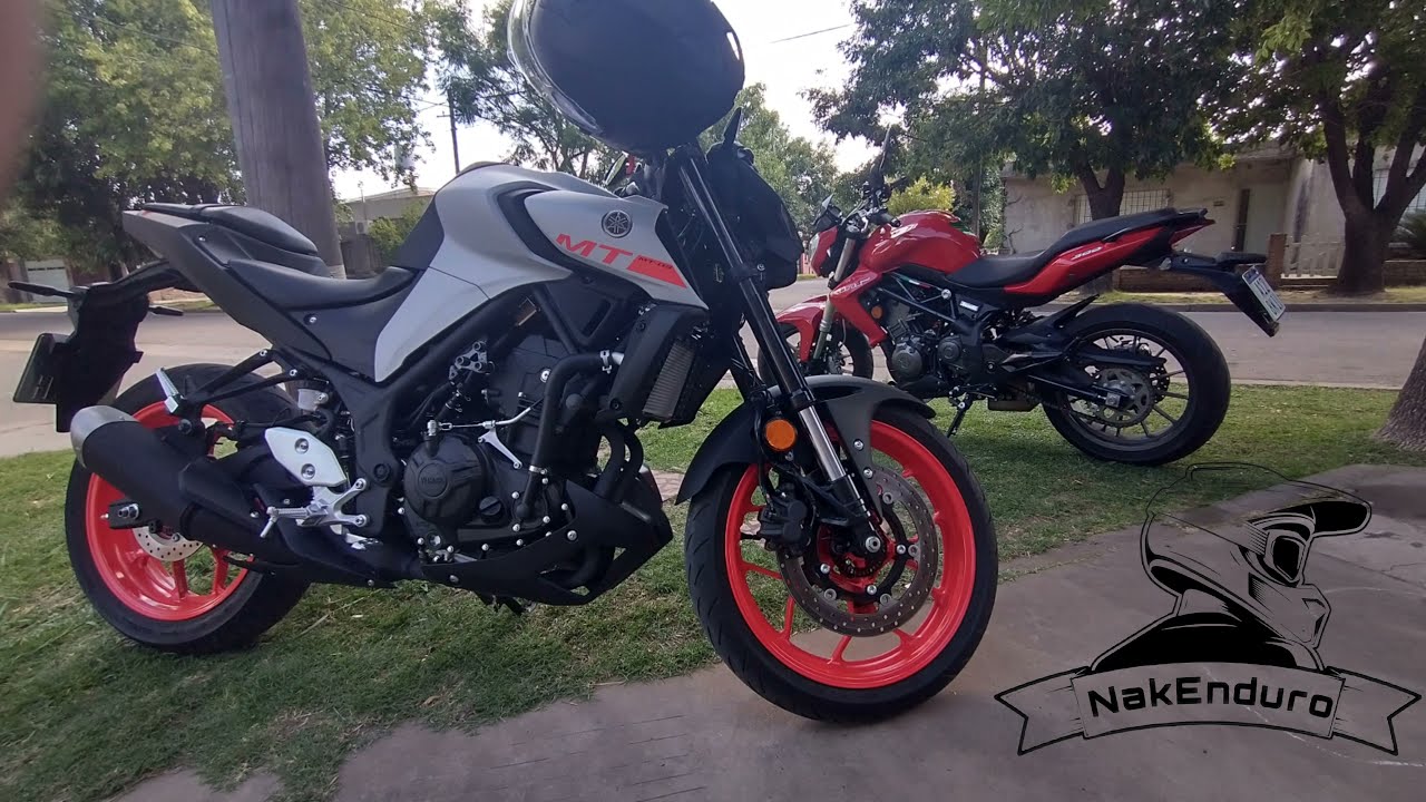 Yamaha MT03 VS Benelli TNT300