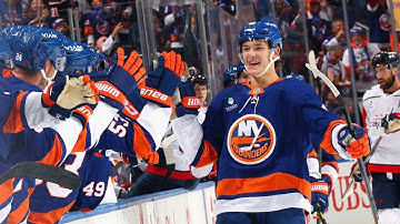 MATTHEW SCHAEFER scores 1ST NHL GOAL🥳☝️🚨