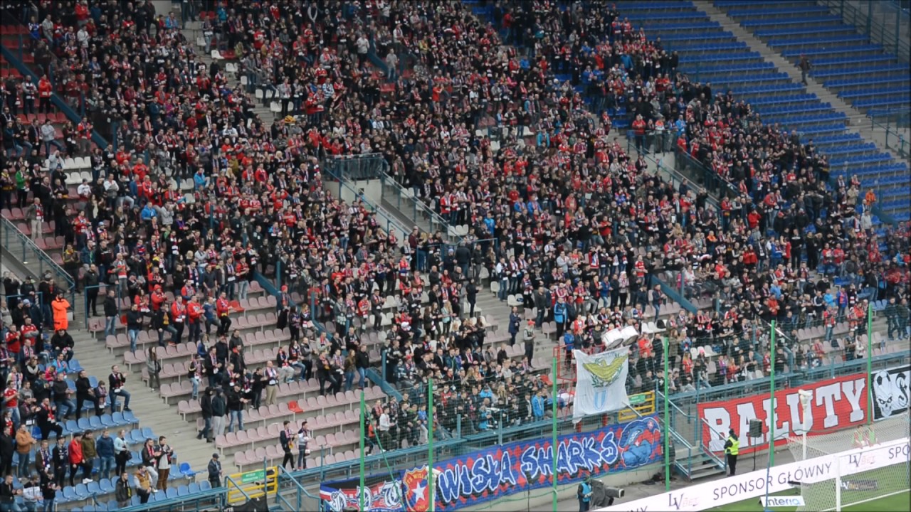 E: Wisła Kraków - Zagłębie Lubin [Wisła fans]. 2017-04-17 football score