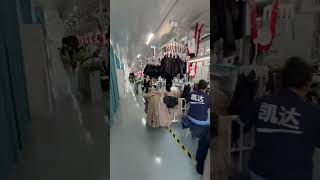 Custom Outdoor Apparel Manufacturer | Smart Hanging Production Line | KAIDA China